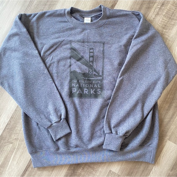 Dark Gray Golden Gate Bridge Crewneck Sweatshirt - Picture 1 of 2